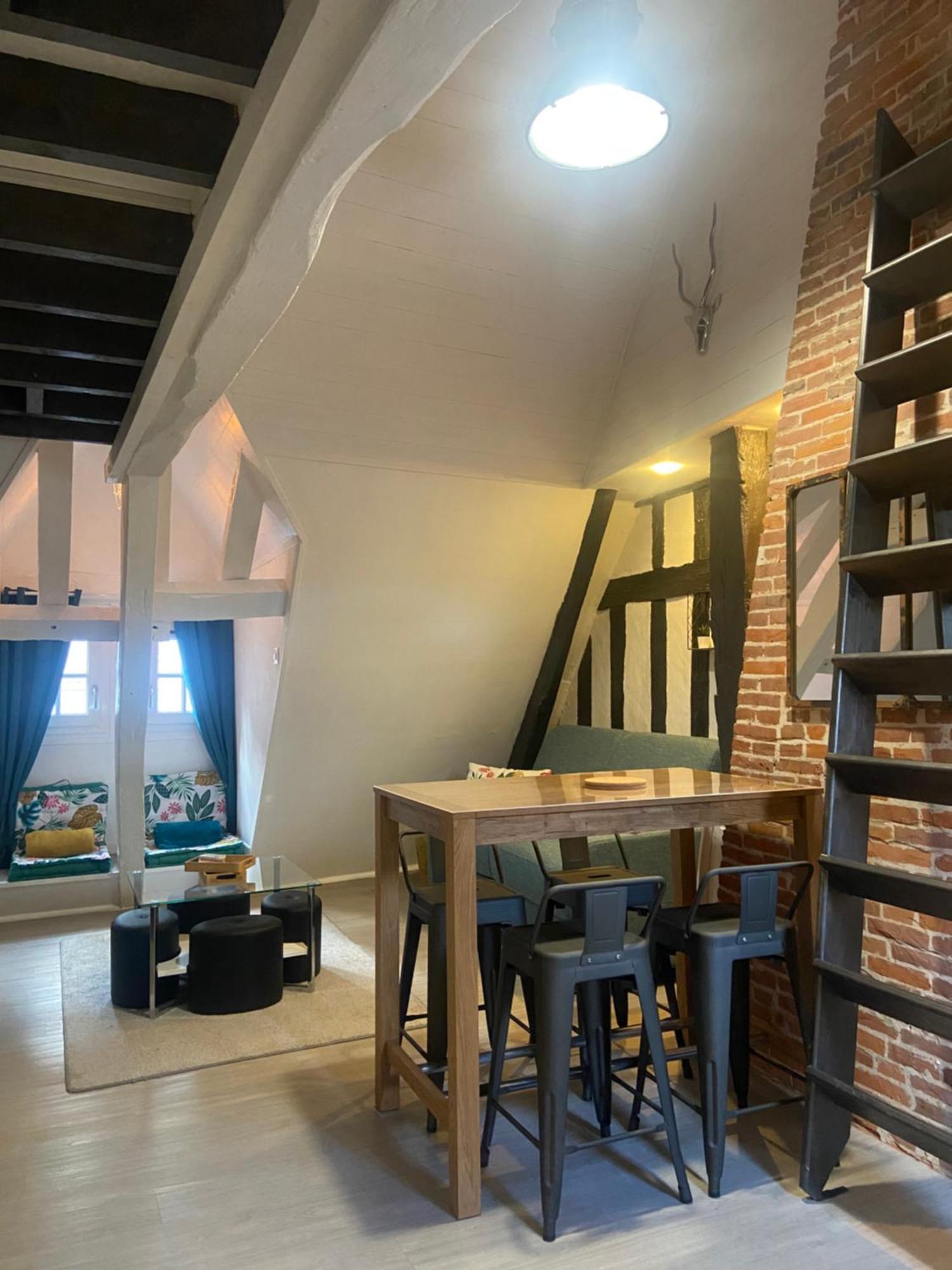 La Luciole Apartment องเฟลอร์ ภายนอก รูปภาพ